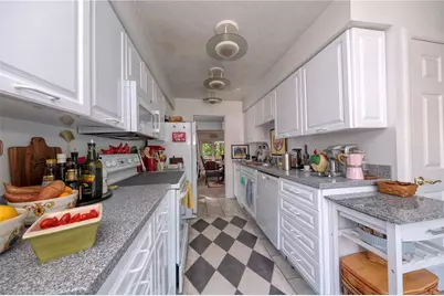 9 Graham Pl, Pittsburgh, PA 15232 - Photo 15