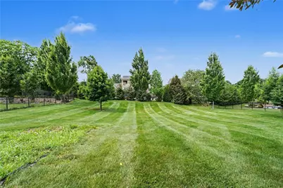 303 Connemara Ct, Pine Township, PA 16046 - Photo 37