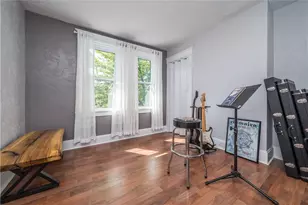 2716 Castlegate Ave, Pittsburgh, PA 15226 - Photo 9