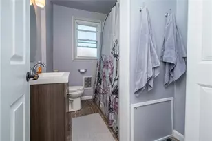 2716 Castlegate Ave, Pittsburgh, PA 15226 - Photo 9