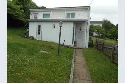 612 Harrison Ave, PennTownship, PA 15675 - Photo 3