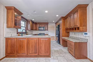 103 Berkeley, Ross Twp, PA 15237 - Photo 11