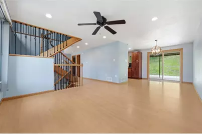 18 Kohleen Drive, Robinson Twp, PA 15136 - Photo 7