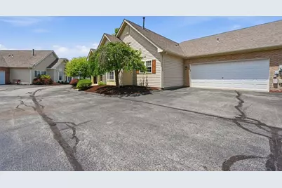 81441 Lost Valley Dr, Adams Township, PA 16046 - Photo 3
