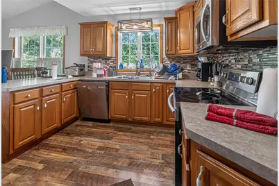 110 Chrie Ln, Clay Township, PA 16001 - Photo 9