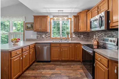 110 Chrie Ln, Clay Township, PA 16001 - Photo 5