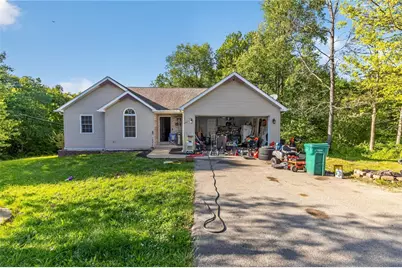 110 Chrie Ln, Clay Township, PA 16001 - Photo 3