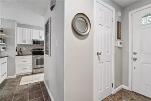 435 Brookside Ct, Seven Fields Boro, PA 16046 - Photo 7