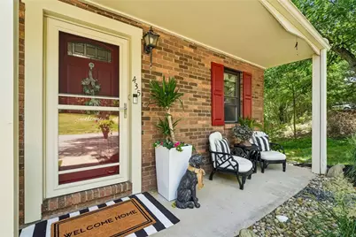 435 Brookside Ct, Seven Fields Boro, PA 16046 - Photo 5