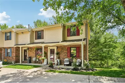 435 Brookside Ct, Seven Fields Boro, PA 16046 - Photo 3