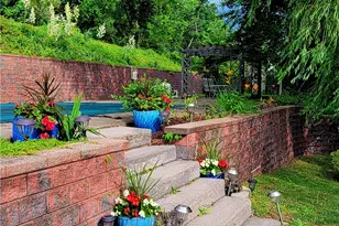 1031 Sanda Dr, Pittsburgh, PA 15227 - Photo 33