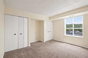 2160 Greentree Rd, Scott Township, PA 15220 - Photo 19
