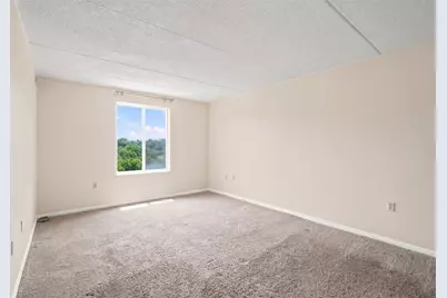 2160 Greentree Rd #807W, Scott Township, PA 15220 - Photo 15