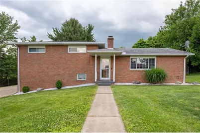 103 Chapel View Dr, Hempfield Township, PA 15601 - Photo 5