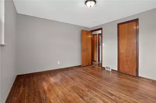 93 W Bruceton Rd, Pittsburgh, PA 15236 - Photo 19