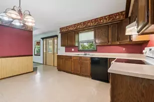 567 Leasure Ln, Fawn Township, PA 15084 - Photo 5