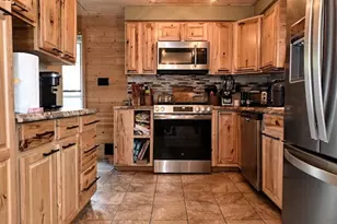 205 Highland Dr, Elizabeth Twp/Boro, PA 15037 - Photo 7