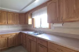 211 Cleveland St, West Kittanning Boro, PA 16201 - Photo 9