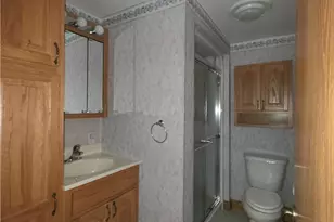 211 Cleveland St, West Kittanning Boro, PA 16201 - Photo 15