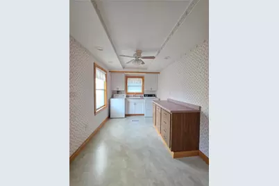 211 Cleveland St, West Kittanning Boro, PA 16201 - Photo 15