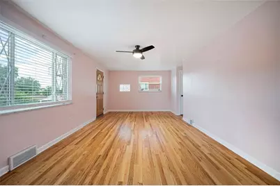 4704 Woodhill Drive, Munhall, PA 15120 - Photo 7