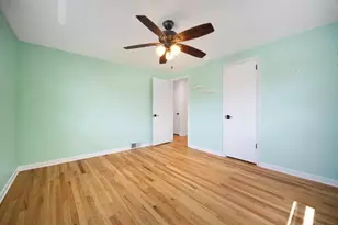 4704 Woodhill Dr, Munhall, PA 15120 - Photo 17