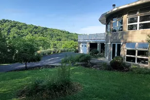 237 Cherry Valley Rd, Saxonburg Boro, PA 16056 - Photo 1