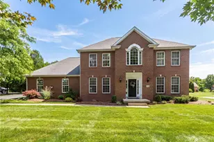 110 Timberline Dr, North Franklin Township, PA 15301 - Photo 1
