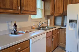 130 McDermott Rd, Level Green, PA 15085 - Photo 3