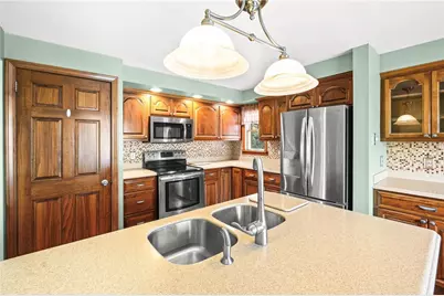 2422 Silver Oak Place, Banksville/Westwood, PA 15220 - Photo 11