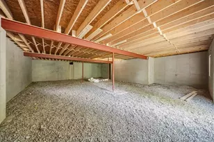 2323 Mcdevitt Rd, Pittsburgh, PA 15143 - Photo 25