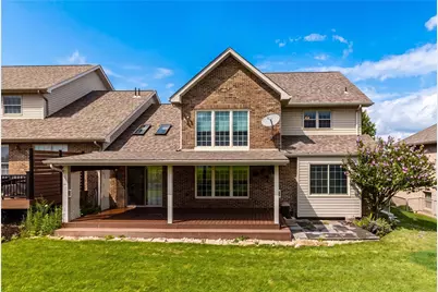 1027 Blackthorne Dr #A, Penn Twp, PA 15644 - Photo 3