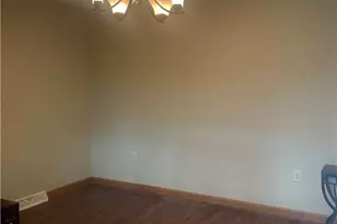 1027 Blackthorne Dr, Penn Twp, PA 15644 - Photo 9