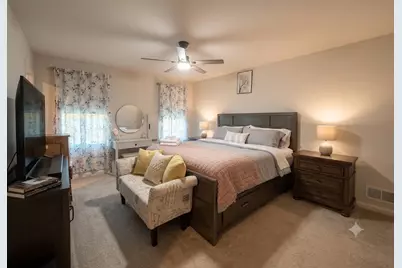 113 Dominic Dr, Twp of But SW, PA 16001 - Photo 5