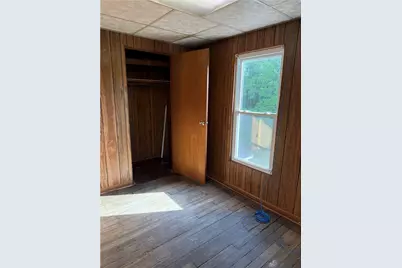 319 Duquesne St, New Castle, PA 16101 - Photo 17