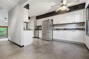 1192 Pennsbury Blvd, Pittsburgh, PA 15205 - Photo 3