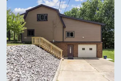 171 Goodview Dr, Washington Township, PA 15613 - Photo 5
