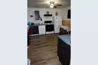 411 Rostraver St, Monessen, PA 15062 - Photo 7