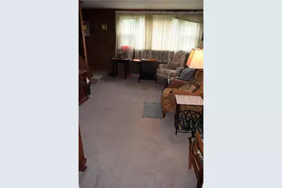 411 Rostraver St, Monessen, PA 15062 - Photo 11