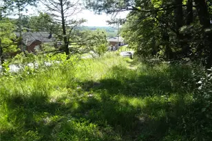 908 Youngstown Ridge Rd, Unity Township, PA 15650 - Photo 5