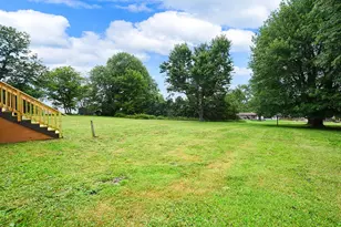 229 Wallace Cir, Union Township, PA 16101 - Photo 35