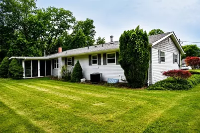 1092 Williams Dr, Washington Township, PA 15012 - Photo 25