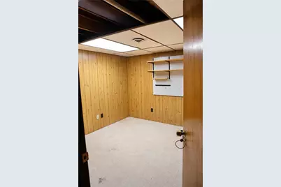 1092 Williams Dr, Washington Township, PA 15012 - Photo 29