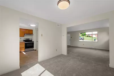 238 Santa Fe Dr, Bethel Park, PA 15102 - Photo 5
