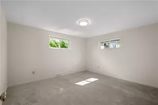 238 Santa Fe Dr, Bethel Park, PA 15102 - Photo 11