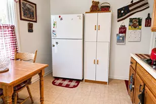 741 Center Ave, Butler, PA 16001 - Photo 3