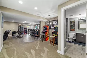323 Eagle Dr, Cranberry Township, PA 16066 - Photo 33