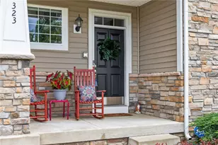 323 Eagle Dr, Cranberry Township, PA 16066 - Photo 3