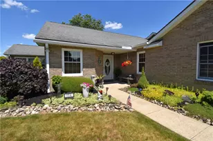 114 Club House, West Middlesex Boro, PA 16159 - Photo 9