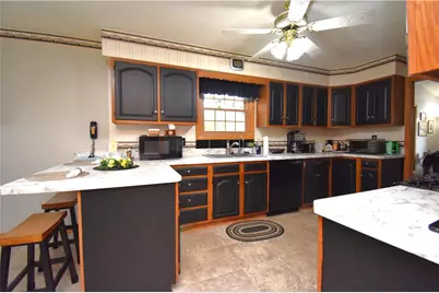 114 Club House, West Middlesex Boro, PA 16159 - Photo 13